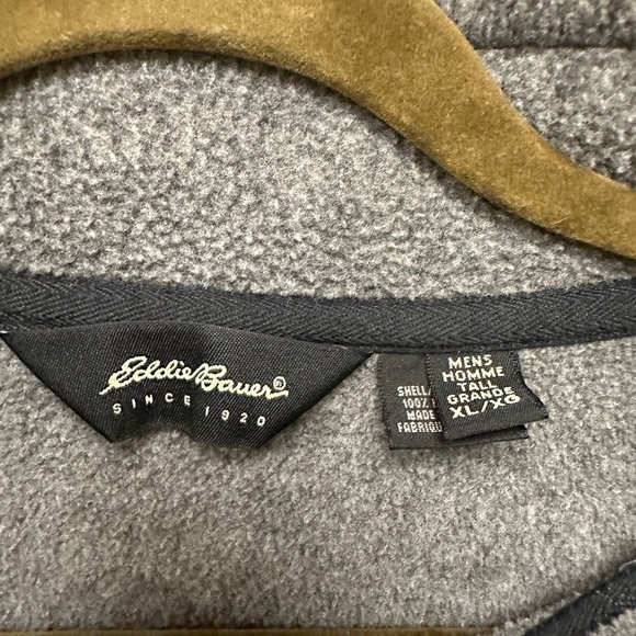 Eddie Bauer Gray Men’s Half Zip - Picture 3 of 10
